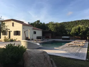 Villa cœur du maquis 2chb piscine privée 5mn plage - Image 4