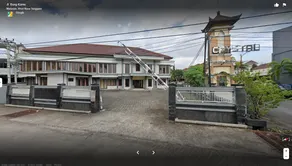 Crystal City Hotel - Image 3