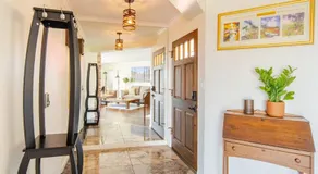 Luxury View Home Perfect for SD Getaway Sleeps 12 - Image 4