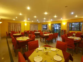 Royal Astoria Hotel - Image 3