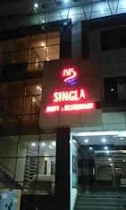 Singla Hotel & Restaurant - Image 4
