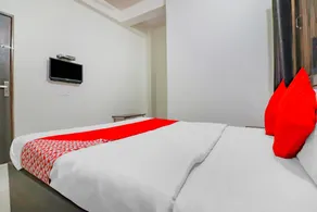 Rajlakshmi Guest House - Image 4
