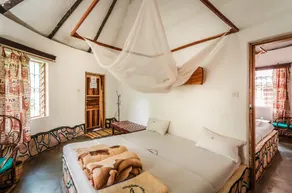 Kingfisher Safaris Resort Hotel - Image 2