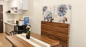 Deluxe One Bedroom Suite by Christine Suites infront of Trinoma Mall - Image 4
