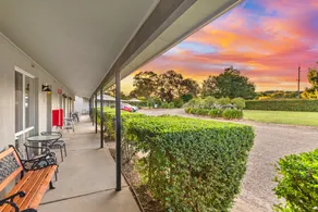 Burringa Garden Motel - Image 3