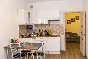 Cozy studio apartment with mountain view - Image 4