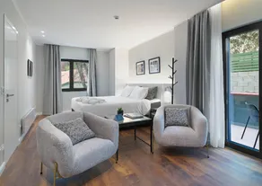 Le Vert Suites Platres - Image 2