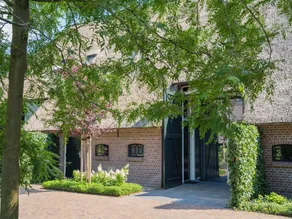 Grandeur farmhouse in Dwingeloo - Image 5