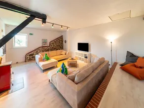 Spacious holiday home with garden - Image 2