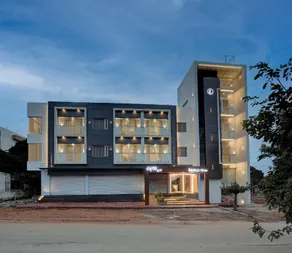 Lexus Inn - Image 3