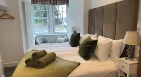 Altonhill Cottage - room only - Image 2