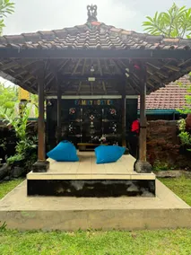 Family Hostel Bali - Image 2