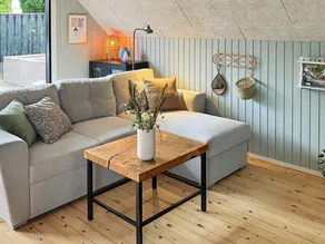 Modern Coastal Retreat in Eno-By Traum - Image 2