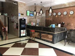 Ningqin Business Hotel - Image 3