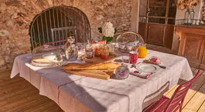 LES OLIVANIES - Image 2