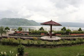 Darma Agung Beach Hotel Parapat - Image 5