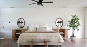 Remodeled 4BR Pool Home / Golf View/Near Beaches - Image 2