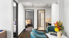 Eminence on Bank - Image 3