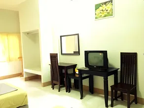 Amarin Grand Hotel - Image 3