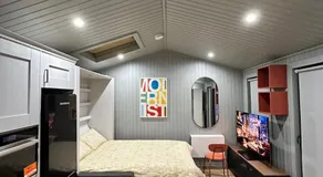 A fully private cabin studio in Dublin - Image 3