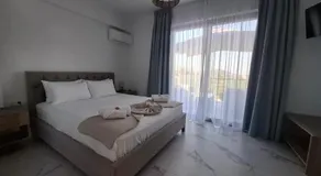Three Charites Resort - Image 2