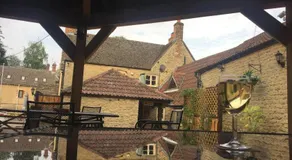 Linnaea Cottage & Rooms - Rear of Radnor Arms - Image 3