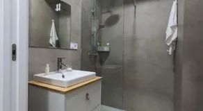 Anna Home - Image 2