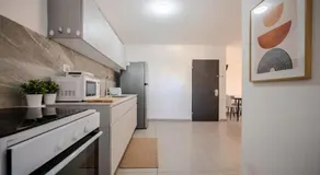 Luxury 5 Rooms Apartments 3 minutes from beach - Image 3