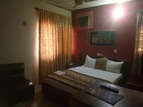 Progandy Guest House (Annex) - Image 4