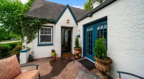 Ivy Cottage W Hot Tub By Hvnlyhomes - Image 3