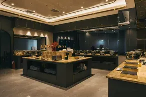 Jinghai Twin Hotel - Image 5