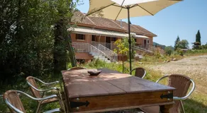 Kokkini Peach House - Image 5
