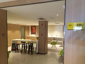 IU Hotel Tianjin Youyi Road Meijiang Exhibition Meiniu Metro Station - Image 3