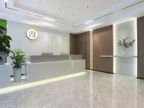 Manzhou Hotel - Image 2