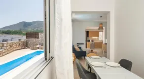 Villa Views with Private Pool & Sea Horizon - Image 3