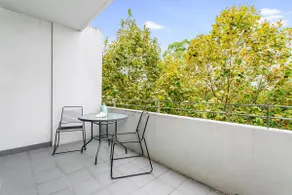 CLA26 - 1 bedroom Unit Crows Nest Clarke Street - Image 5
