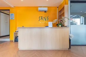 Sans Hotel Bobosini Malang by RedDoorz - Image 3