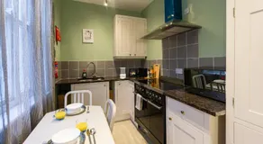 Cozy flat by Birmingham Canals & City Centre - Image 2