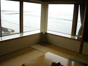 Small Lakeside Inn Kaigasou - Image 2