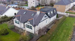 The Kemps - Part of the Langley Collection Spacious 7BR 6 bathroom with Private Parking 10 min drive to Beauly - Image 4