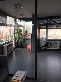 Karaköy Kafeler Sokağı Kiralık Boğaz manzaralı - Image 2