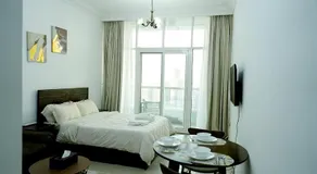 Cozy Private Studio -Near Beach -City View -Downtown Sharjah - Pool & Gym - Image 2