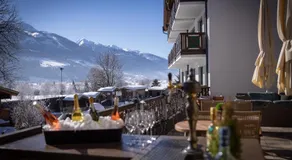 Klawunn Hotel & Apartement - Image 5