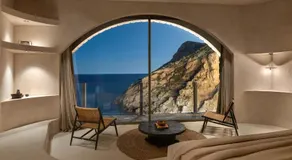 Stone Luxury Suites - Adults Only - Image 2
