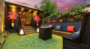 The Secret Garden, Donaghadee - The Hideaway - Luxury 3-BDR & Stylish 5-Beds - Sleeps 7 - Fast Wi-Fi - Parking - Hot Tub - Garden - Image 3