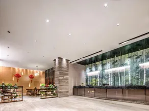 the Posh Hotel - Image 2