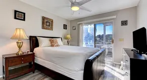 Beautiful 3 Bedroom 2 Bathroom Home Steps from the Beach - Image 2