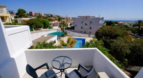 Athina Studios - Image 4