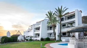 Apartamentos & SPA Torres de San Juan - Image 5