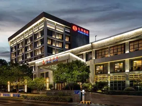 Jiuhua Hotel - Image 2